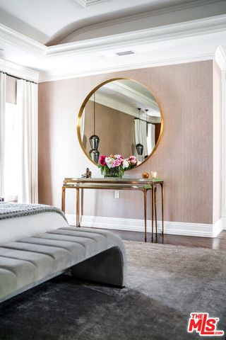 727 N Alta Drive, Beverly Hills, CA 90210