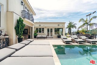 727 N Alta Drive, Beverly Hills, CA 90210