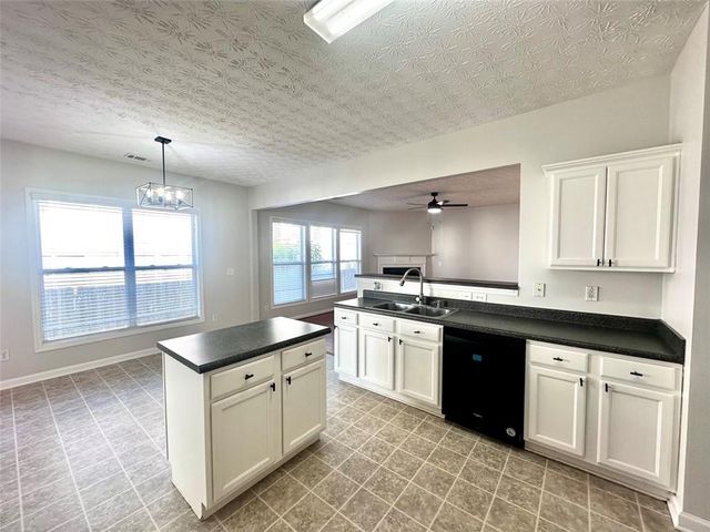 808 Inkberry Road, Canton, GA 30114