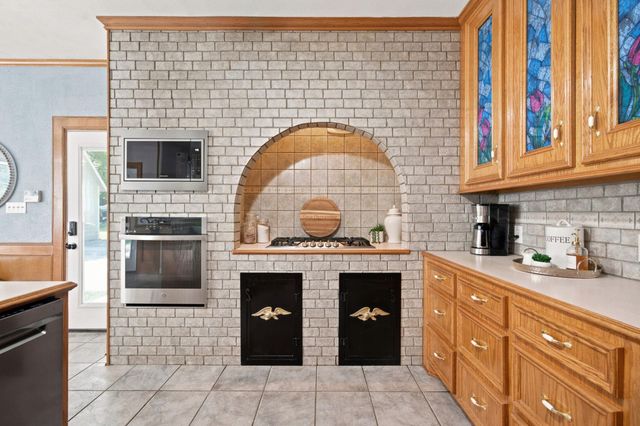 15217 Paradise Point Drive, Willis, TX 77318