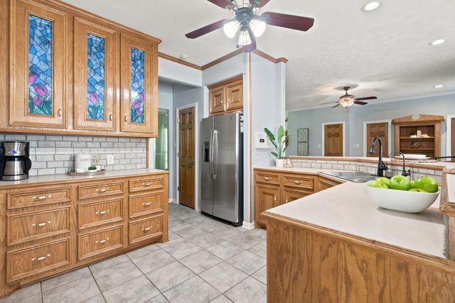 15217 Paradise Point Drive, Willis, TX 77318