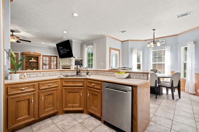 15217 Paradise Point Drive, Willis, TX 77318