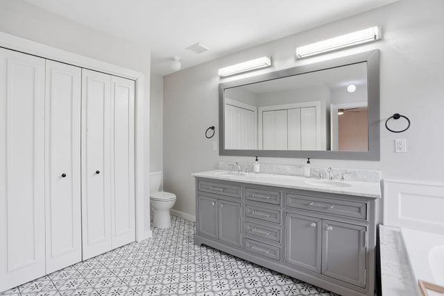 15718 E 21st Ct, Spokane Valley, WA 99037