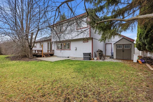 15718 E 21st Ct, Spokane Valley, WA 99037