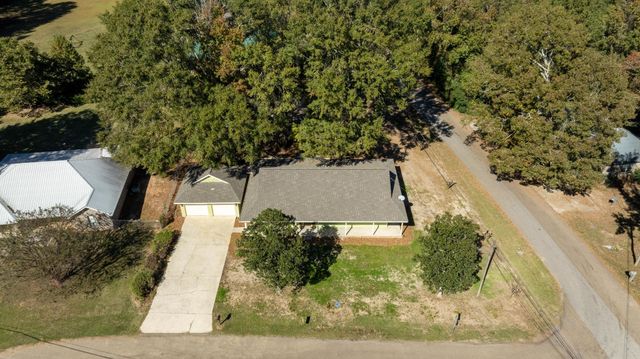 71 Griffith Rd., Hattiesburg, MS 39402