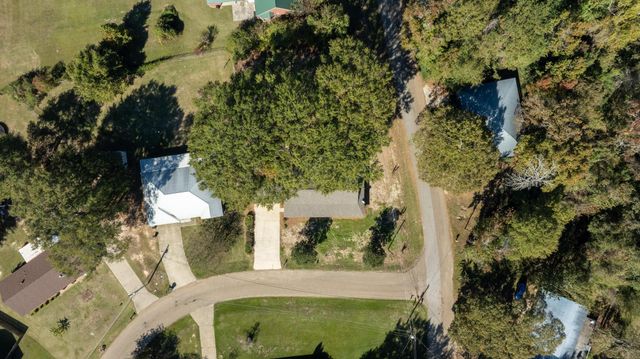 71 Griffith Rd., Hattiesburg, MS 39402