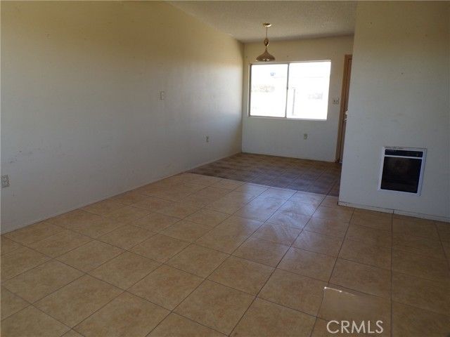 6810 Maude Adams, Twentynine Palms, CA 92277