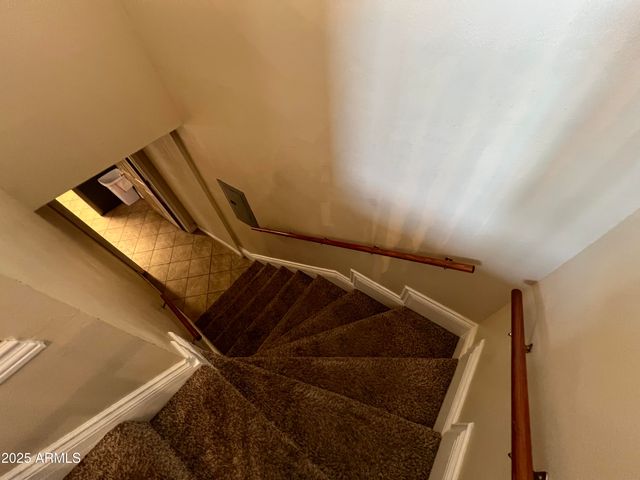 201 S 6TH Place, Show Low, AZ 85901