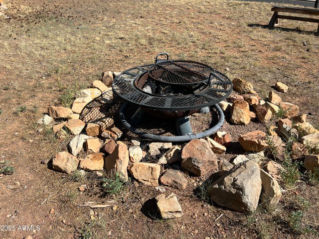 201 S 6TH Place, Show Low, AZ 85901