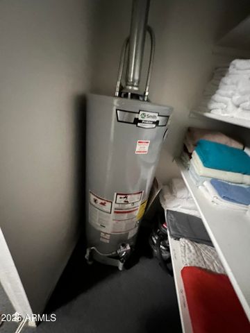 201 S 6TH Place, Show Low, AZ 85901