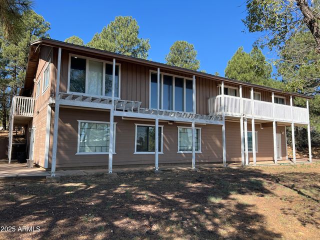 201 S 6TH Place, Show Low, AZ 85901