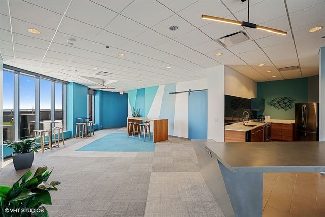 3660 N LAKE SHORE Drive 2407, Chicago, IL 60613