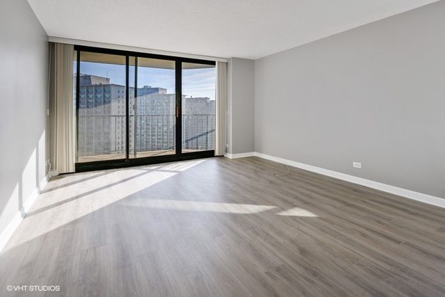 3660 N LAKE SHORE Drive 2407, Chicago, IL 60613