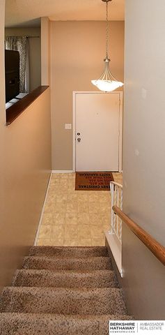 421 Sante Fe Trail, Lincoln, NE 68521