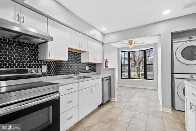 90 KANABE DR, Westampton, NJ 08060