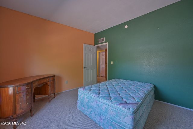6520 E Calle De Amigos, Tucson, AZ 85750
