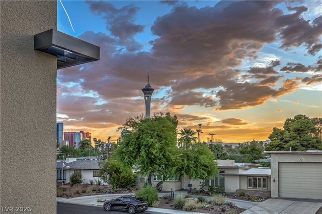 1335 South 8th Street, Las Vegas, NV 89104