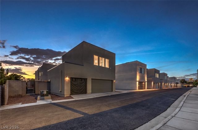 1335 South 8th Street, Las Vegas, NV 89104