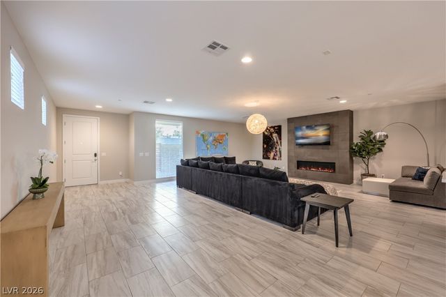 1335 South 8th Street, Las Vegas, NV 89104