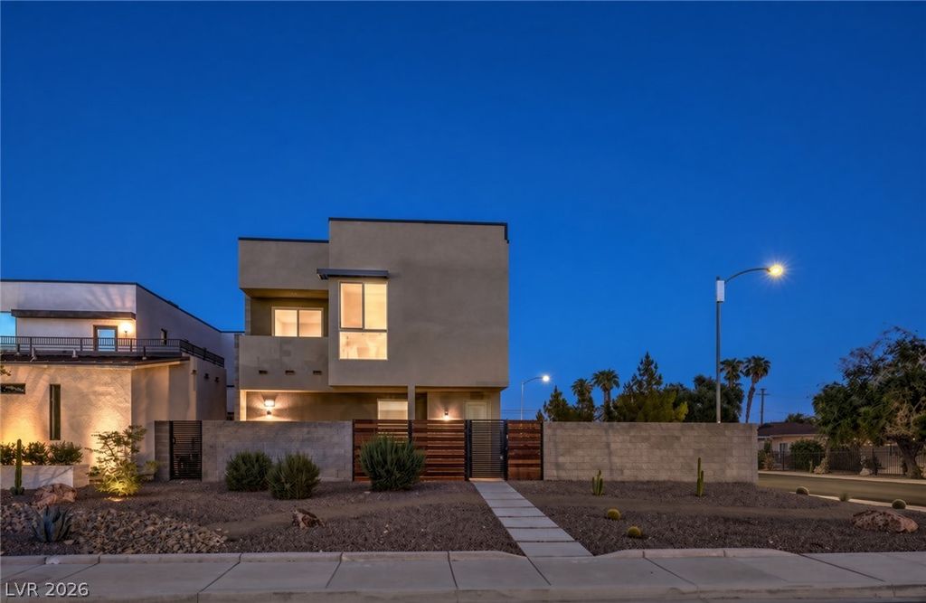 1335 South 8th Street, Las Vegas, NV 89104 — photo 2