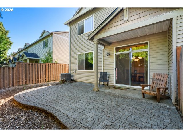 21147 Sw MADEIRA Ter, Sherwood, OR 97140