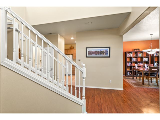 21147 Sw MADEIRA Ter, Sherwood, OR 97140
