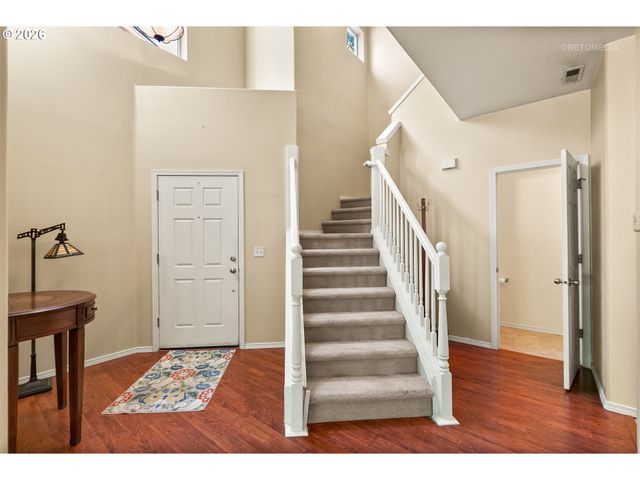 21147 Sw MADEIRA Ter, Sherwood, OR 97140