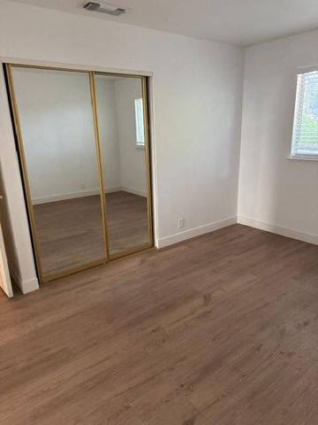 7213 La Tour, Sacramento, CA 95842