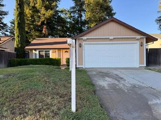 7213 La Tour, Sacramento, CA 95842