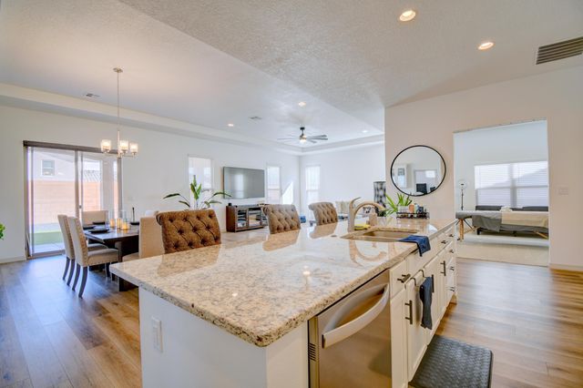 4024 Windy Road NE, Rio Rancho, NM 87144