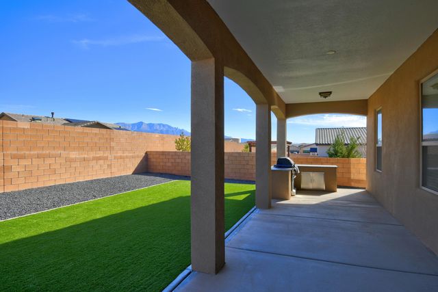 4024 Windy Road NE, Rio Rancho, NM 87144