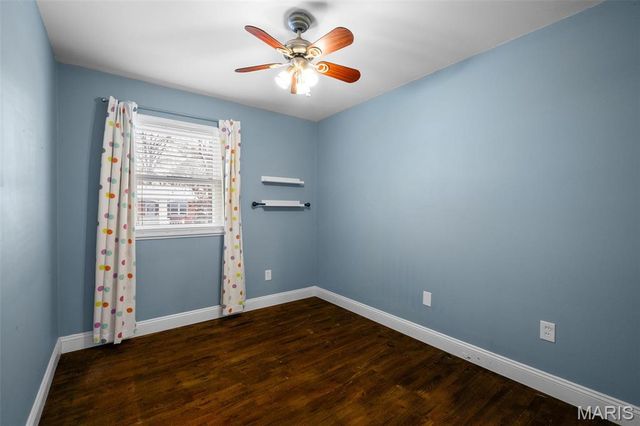 9213 Nemo Drive, St Louis, MO 63123