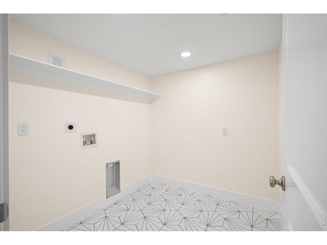 1341 Eudora St, Denver, CO 80220