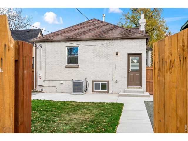 1341 Eudora St, Denver, CO 80220
