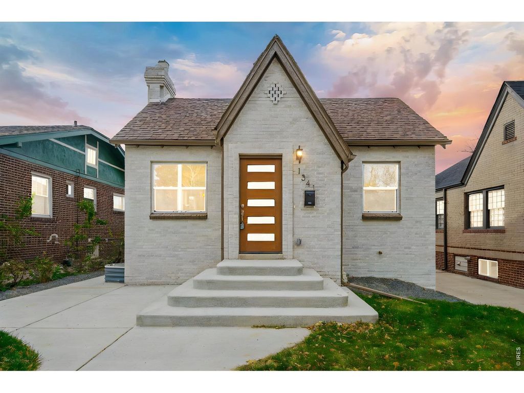 1341 Eudora St, Denver, CO 80220