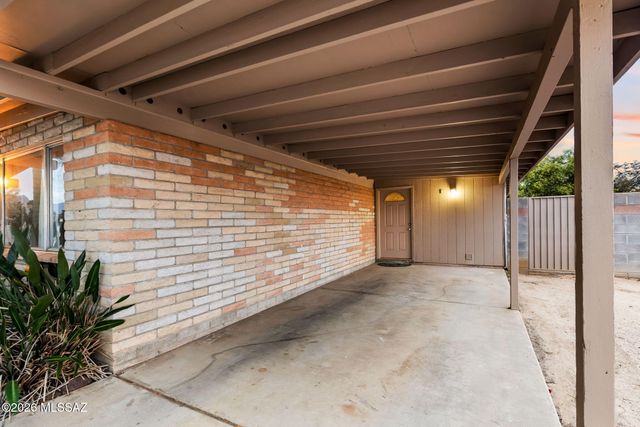 3539 W Wesleyan Drive, Tucson, AZ 85741