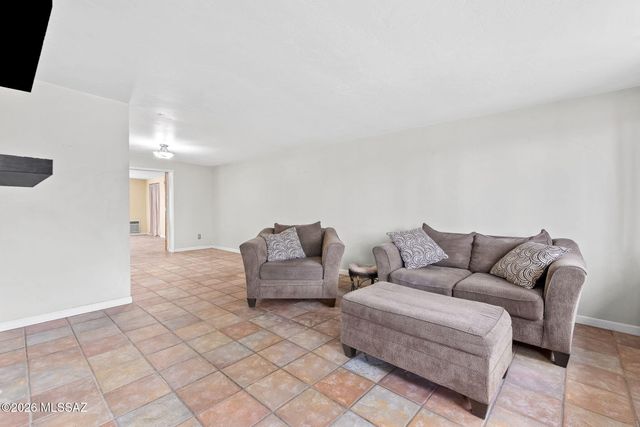 3539 W Wesleyan Drive, Tucson, AZ 85741