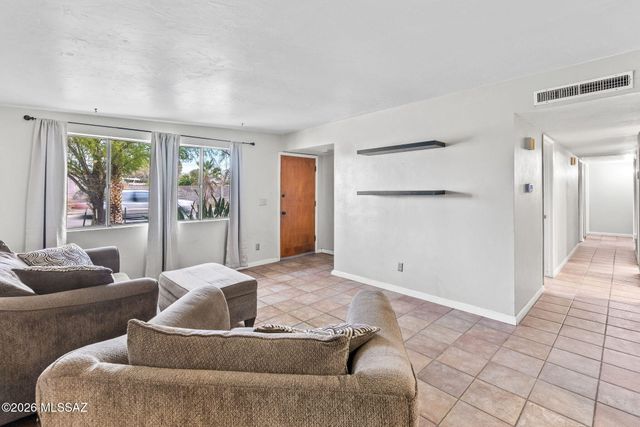 3539 W Wesleyan Drive, Tucson, AZ 85741