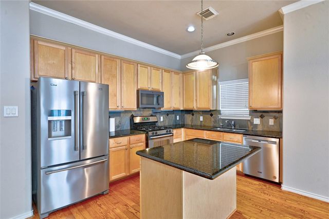 5411 Kansas Street, Houston, TX 77007