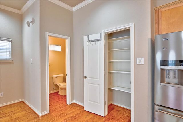 5411 Kansas Street, Houston, TX 77007