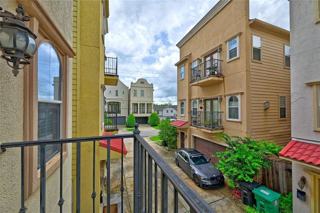 5411 Kansas Street, Houston, TX 77007