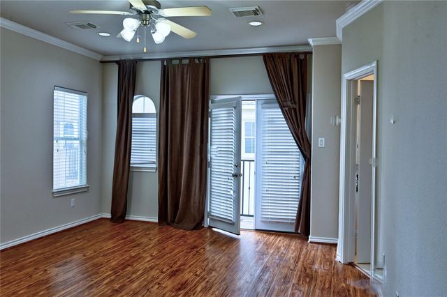 5411 Kansas Street, Houston, TX 77007