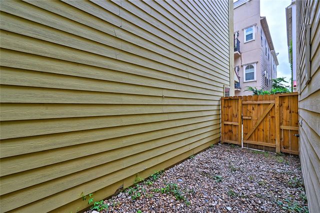 5411 Kansas Street, Houston, TX 77007