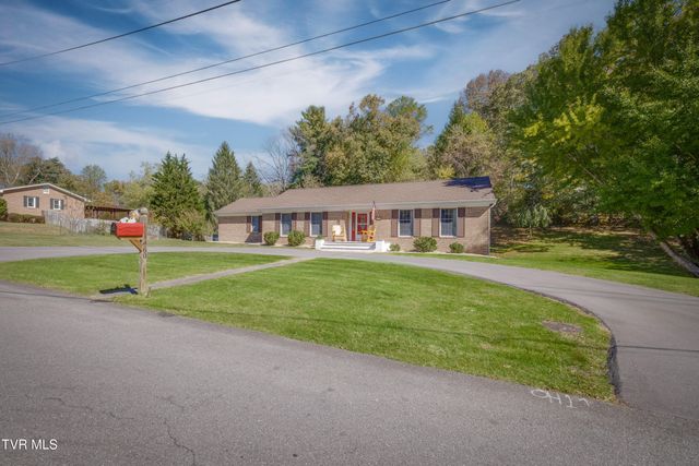 460 Northeast Oak Hill Street, Abingdon, VA 24210