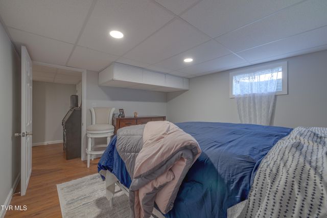 460 Northeast Oak Hill Street, Abingdon, VA 24210