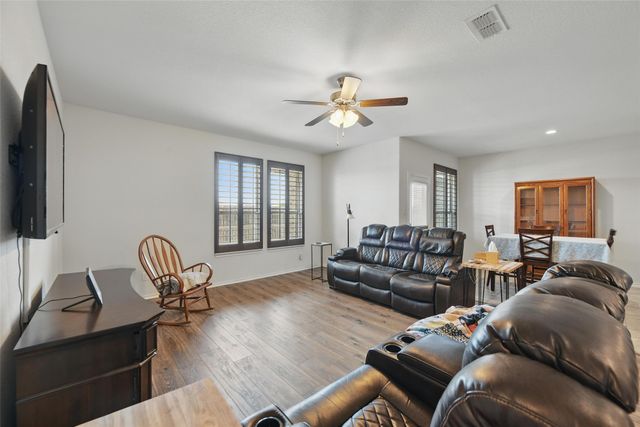 11512 Starlight Ranch Trail, Fort Worth, TX 76052