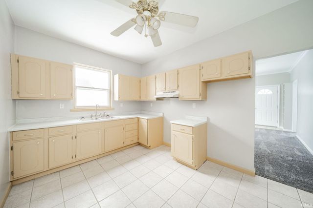 1126 S 17th Street, New Castle, IN 47362