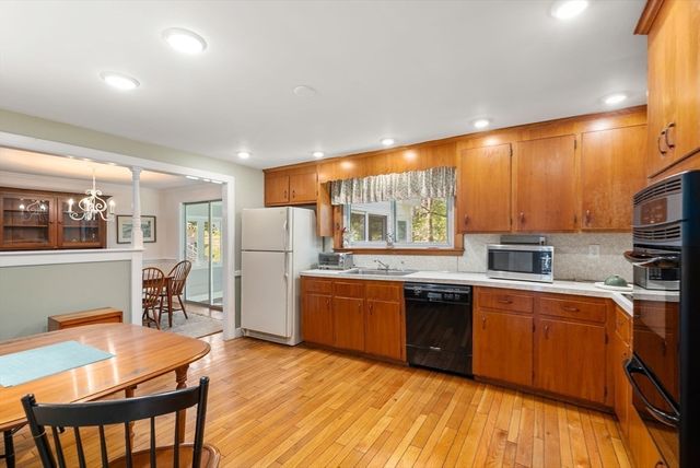 31 Pacella Drive, Dedham, MA 02026