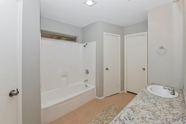 8703 Saratoga Forest Drive, Houston, TX 77088