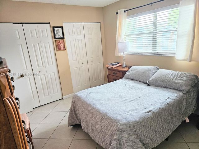 3100 Holiday Springs Boulevard 304, Margate, FL 33063